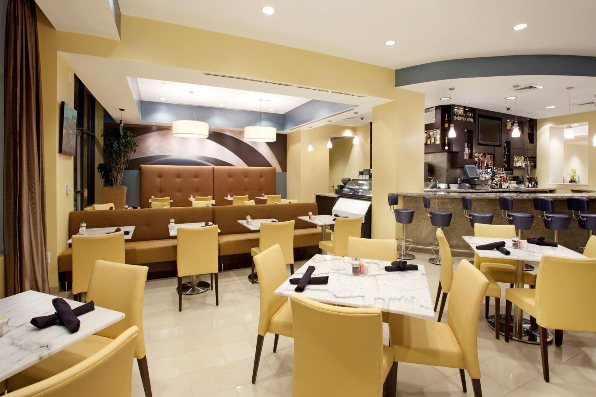 Hotel Indigo Baton Rouge Downtown By Ihg Екстериор снимка