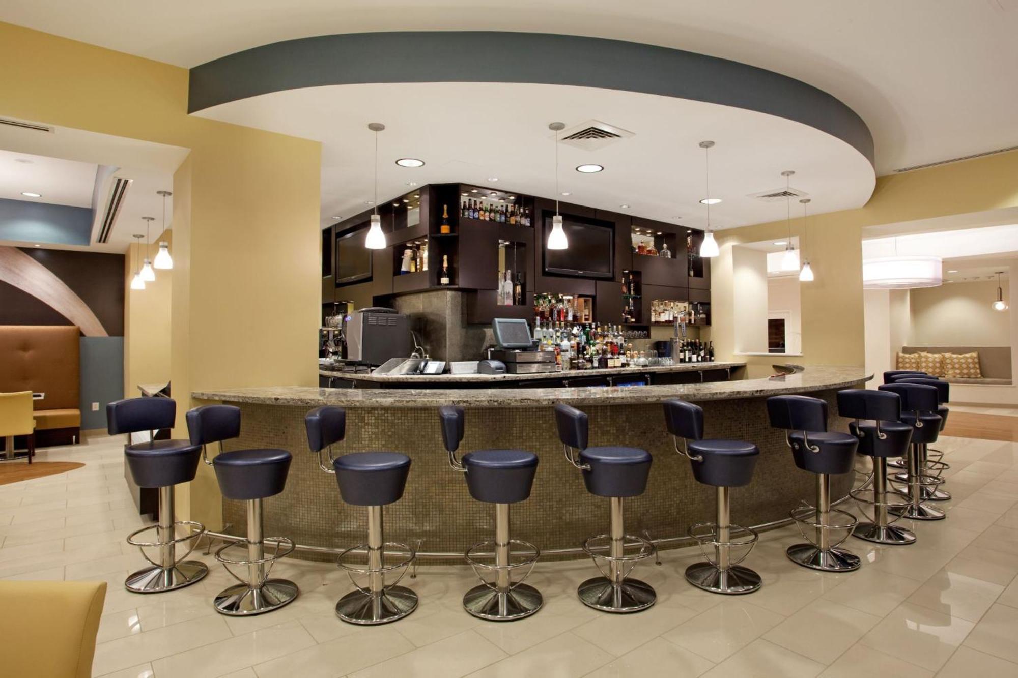 Hotel Indigo Baton Rouge Downtown By Ihg Екстериор снимка
