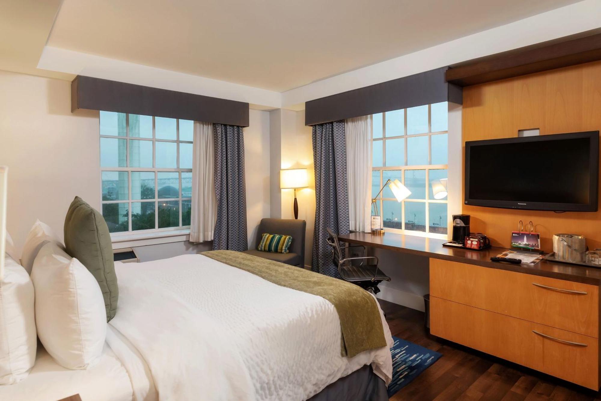 Hotel Indigo Baton Rouge Downtown By Ihg Екстериор снимка